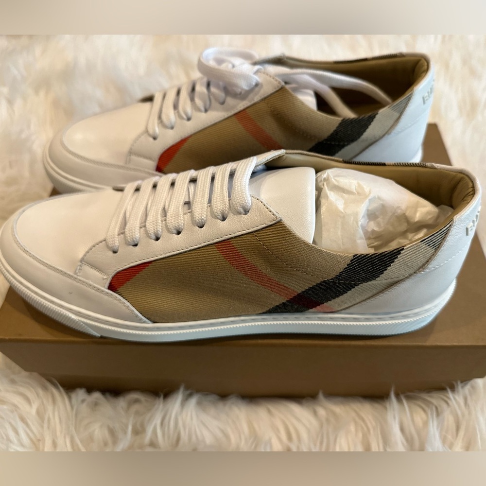 Burberry Salmond Check Low Top Sneaker. Women’s shoes. Size 10.5US/40.5EU. New! - Picture 4 of 9